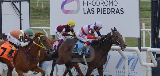 Viernes 25 de Marzo de 2016 - Hipódromo Las Piedras