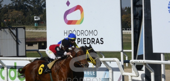 Viernes 23 de julio de 2021 - Hipódromo Las Piedras