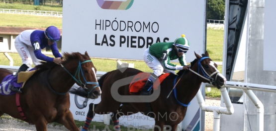 Viernes 4 de febrero de 2022 - Hipódromo Las Piedras