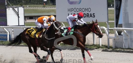 Viernes 9 de diciembre de 2022 - Hipódromo Las Piedras