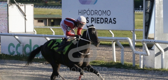 Viernes 16 de diciembre de 2022 - Hipódromo Las Piedras