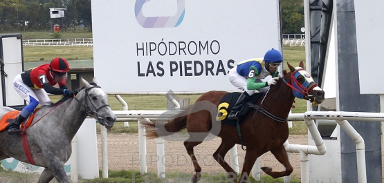 Viernes 5 de mayo de 2023 - Hipódromo Las Piedras