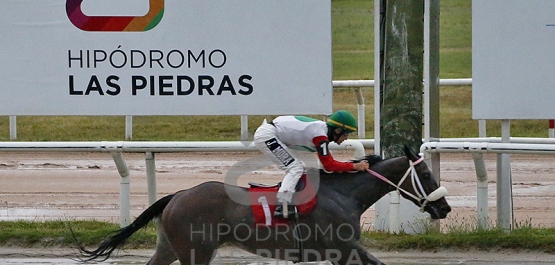 Viernes 1° de diciembre de 2023 - Hipódromo Las Piedras