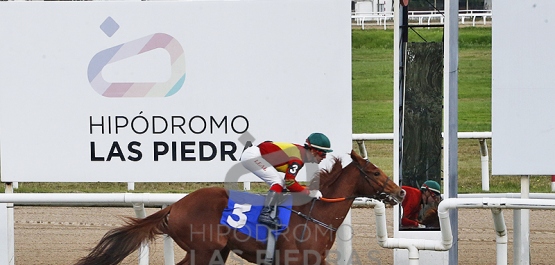 Viernes 30 de mayo de 2025 - Hipódromo Las Piedras