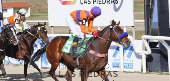 Viernes 19 de Junio de 2015 - Hipódromo Las Piedras